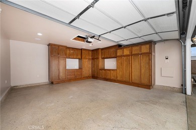 Redesigned and move-in ready, this exceptional Carson Park home - photo 37