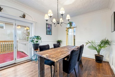 Welcome to 720 Franklin Blvd!!! A distinctive corner property - photo 8