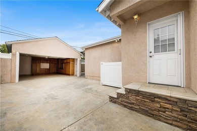 Redesigned and move-in ready, this exceptional Carson Park home - photo 38