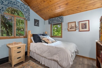 A Rare Organic Homestead - Grounded in Self-Reliance and Natural - photo 44