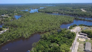 This is one of the most extraordinary waterfront properties on - photo 7