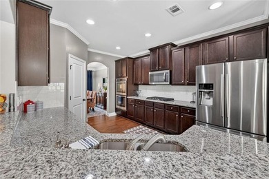 Gorgeous residence in prime Sugar Hill location. Nestled on a - photo 9