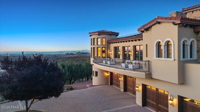 Welcome to ''Casa Di Buona Fortuna'' Architecturally Refined - photo 4