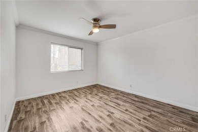 Welcome to 3565 Linden ave where a fully updated 2-bedroom and - photo 14
