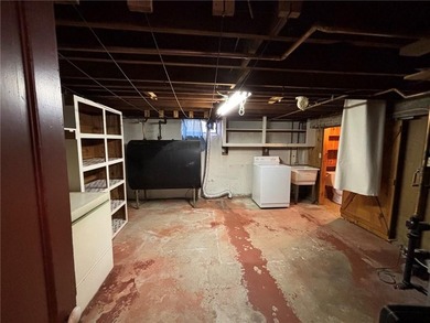 This home is ready for another generation of happy memories and - photo 22