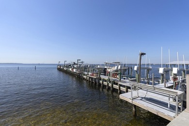 Discover Florida living in this tastefully remodeled 3-bedroom - photo 23