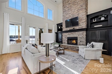Spectacular sunsets and refined architectural details define - photo 6