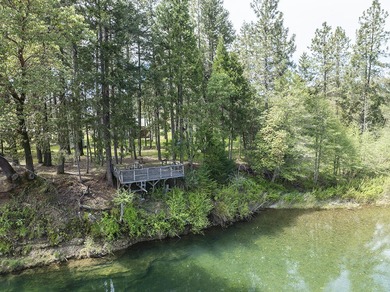 (private lake, pond, coastal) Home For Sale in Cave Junction Oregon