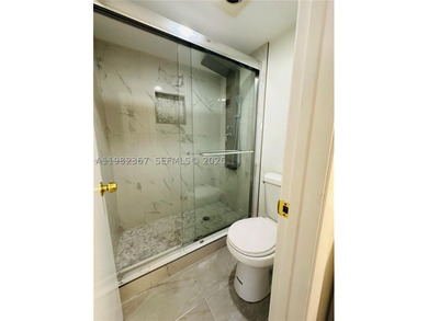 Perfect investment opportunity! PRICE FOR SALE !!! Spacious and - photo 7