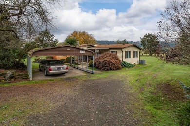 Lake Home For Sale in Roseburg, Oregon