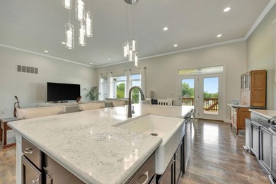 Custom-built 4-bedroom luxury ranch on scenic country setting - photo 6