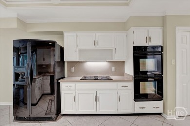 Welcome to an exceptional home in the highly sought-after - photo 17