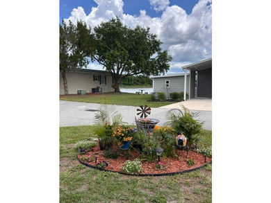 Discover this charming 1-bedroom, 1-bath manufactured home set - photo 18