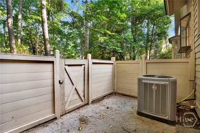 Welcome to an exceptional home in the highly sought-after - photo 33