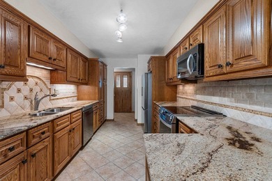 Luxury finishes and exceptional space come together in this - photo 16