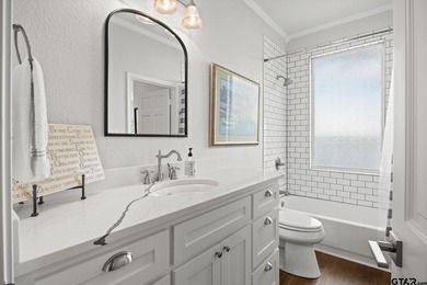 Majestic waterfront property in the coveted El Dorado - photo 17