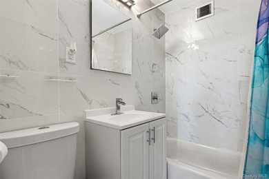 Welcome to this sprawling 3-bedroom, 2-bathroom corner unit in - photo 18