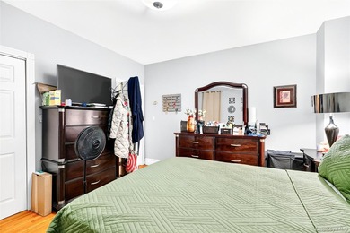 Well maintained detached three level home in the Van Nest - photo 20