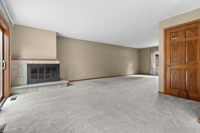 Luxury finishes and exceptional space come together in this - photo 21