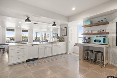 Majestic waterfront property in the coveted El Dorado - photo 27