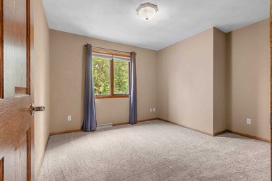 Luxury finishes and exceptional space come together in this - photo 34