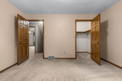Luxury finishes and exceptional space come together in this - photo 41