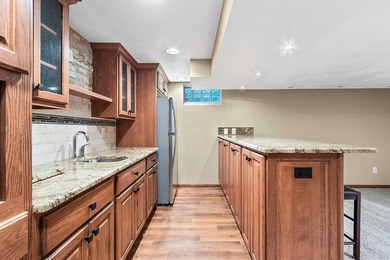 Luxury finishes and exceptional space come together in this - photo 47