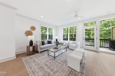 Move-in-ready, Coker Place brings a seamless kind of Chapel Hill - photo 6