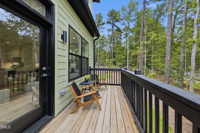 Move-in-ready, Coker Place brings a seamless kind of Chapel Hill - photo 7