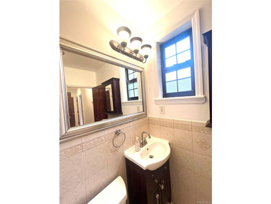 Charming Renovated Tudor Duplex | Prime North Flushing Ideally - photo 6