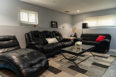Set in the heart of Whitestone, this beautiful and recently - photo 17