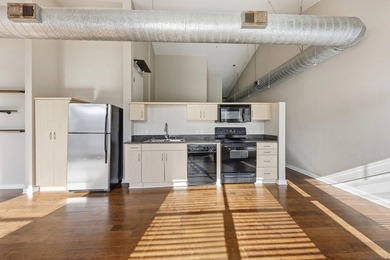 Top Floor Corner Unit | City Views | East Village | No Unit - photo 31