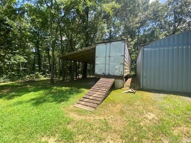 Stunning mountain views and open pastureland sets the scene for - photo 41