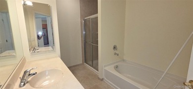 Enjoy resort-style living in this beautifully maintained - photo 11