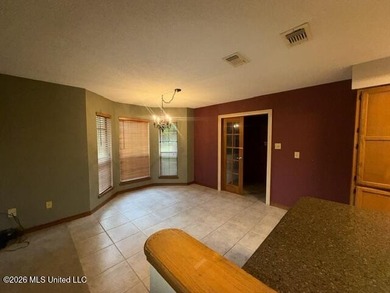 Perfect location country with direct access to the city life - photo 13