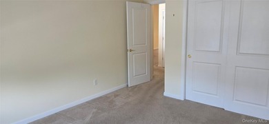 Enjoy resort-style living in this beautifully maintained - photo 17