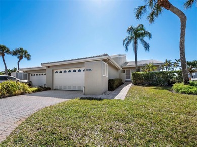 (private lake, pond, coastal) Condo For Sale in Longboat Key Florida