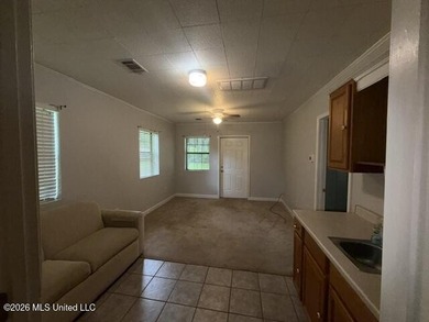 Perfect location country with direct access to the city life - photo 21