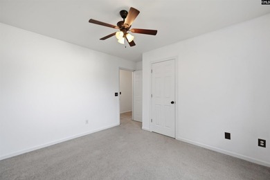 Welcome home to 492 Denman Loop in the highly sought-after Lake - photo 25
