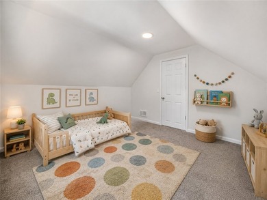 Welcome to 714 Otis Street in Rochester, NY! This adorable - photo 26