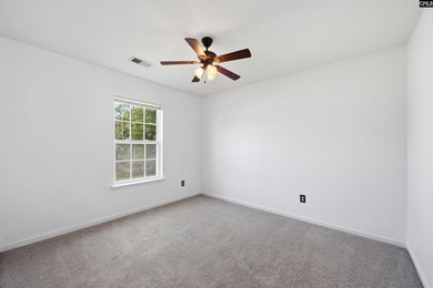 Welcome home to 492 Denman Loop in the highly sought-after Lake - photo 26