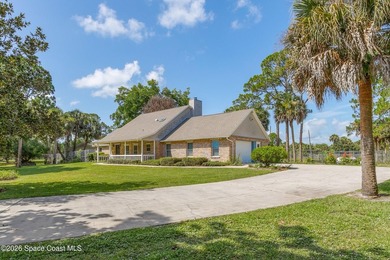 Dont miss this charming 3-bed, 2.5-bath 2 car garage home - photo 2