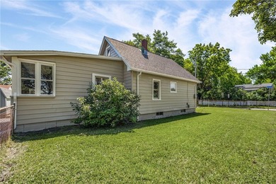 Welcome to 714 Otis Street in Rochester, NY! This adorable - photo 36
