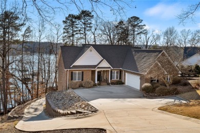 Lake Home For Sale in Anderson, South Carolina