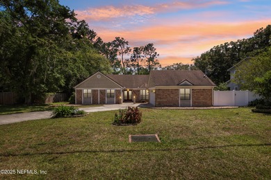 St. Johns River Home Sale Pending in Saint Johns Florida