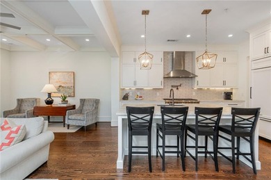 Welcome to luxury living in an unbeatable Alpharetta location