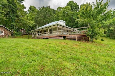 (private lake, pond, creek) Home For Sale in Roan Mountain Tennessee