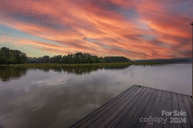 Lake Wateree Home For Sale in Winnsboro South Carolina