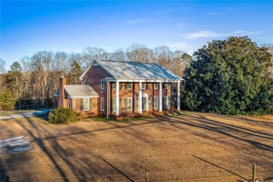 Lake Home For Sale in Anderson, South Carolina