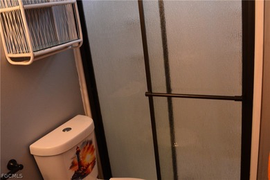 Seller Motivated Price just reduced! Welcome to your New Home in - photo 13